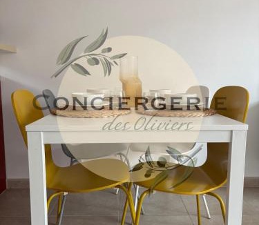 Cuers House | Maison avec terrasse