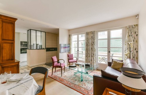 Saint-Louis House | Maison avec terrasse privée au centre de Versailles