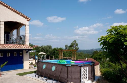 Trentels House | Maison avec vue panoramique, piscine et spa