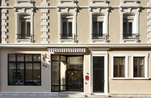 Quartier Chorier-Berriat Hotel | Maison Barbillon Grenoble - Centre Gare