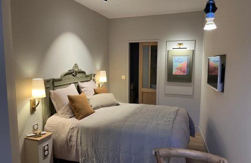 Bethune Bed & Breakfast | Maison Baudry Bethune - Bedroom