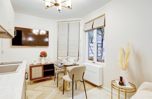Amerique Apartment | Maison Belleville