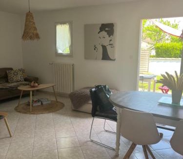 Perigny House | Maison BELMIRA