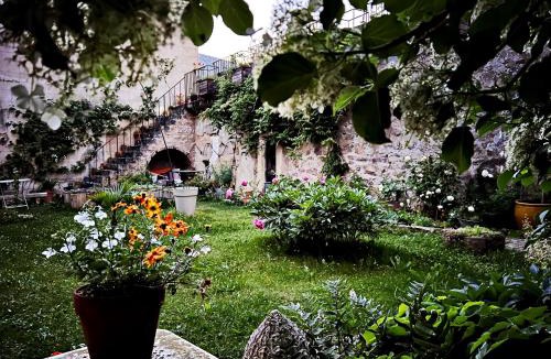 Avallon Bed & Breakfast | Maison Beurdelaine