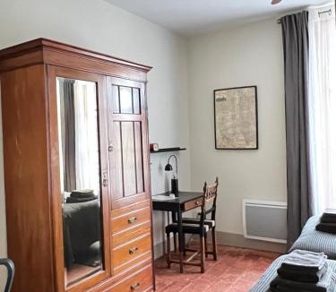 Roujan House | Maison BIS