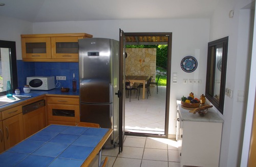 Saint-Paul-de-Vence Villa | Maison Blanche, Quiet Villa With Large Swimming Pool
