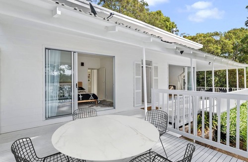 Avalon Beach House | Maison Blanc, Avalon IH