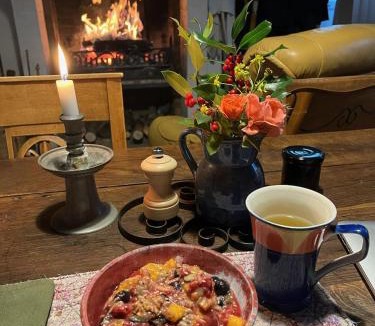 Lavault-de-Fretoy House | Maison Bleue