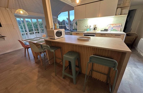 Asnelles House | Maison Bois 80 m de la Mer, Plages du Débarquement