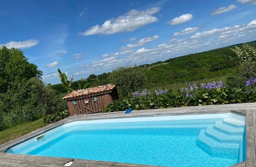 Hautefage-la-Tour House | Maison Bois Isolée, Climatisée, Entièrement Équipée Avec Piscine/Jardin Arboré