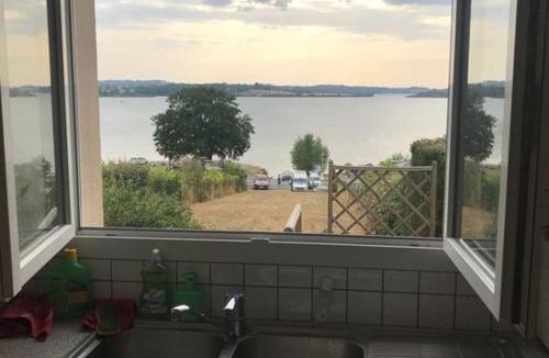 Salles-Curan House | Maison bord de Lac de Pareloup