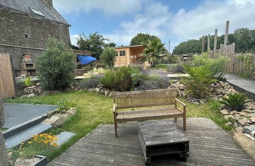 Pleudihen-sur-Rance House | Maison bord de rance, jacuzzi and petanque court