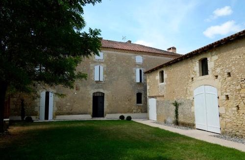 Biran House | Maison Breton