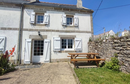 Plogoff House | Maison Bretonne à la Pointe du Raz