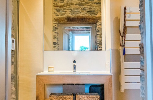 Chateaulin House | Maison Brevan