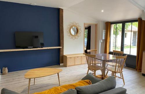 Brissac-Quince Apartment | Maison - Brissac Quincé Centre