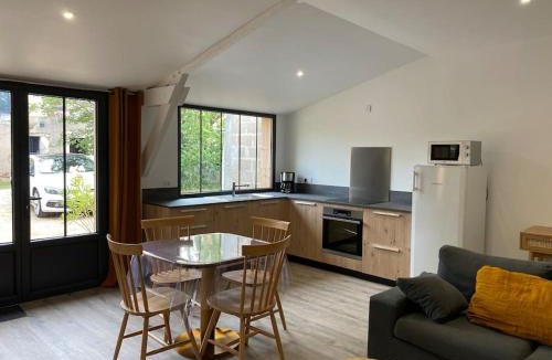 Brissac-Quince Apartment | Maison - Brissac Quincé Centre