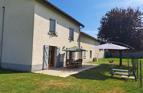 Crevant-Laveine House | Maison Céline - Jardin clos et Parking Privée Gratuit