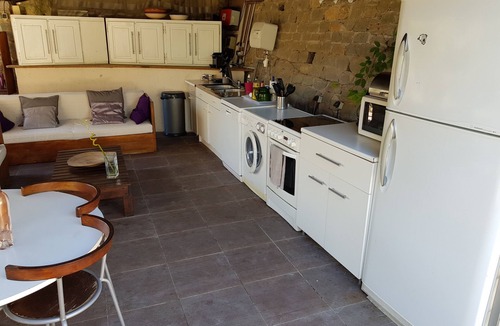 Montferrier-sur-Lez House | Maison Côté Jardin Avec Piscine