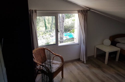 Montferrier-sur-Lez House | Maison Côté Jardin Avec Piscine