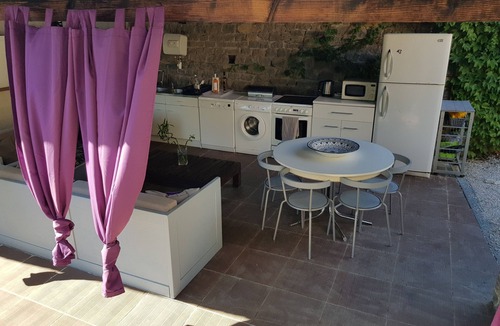 Montferrier-sur-Lez House | Maison Côté Jardin Avec Piscine