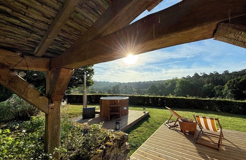 La Chapelle-Montligeon House | Maison Chaleureuse au Cœur du Perche
