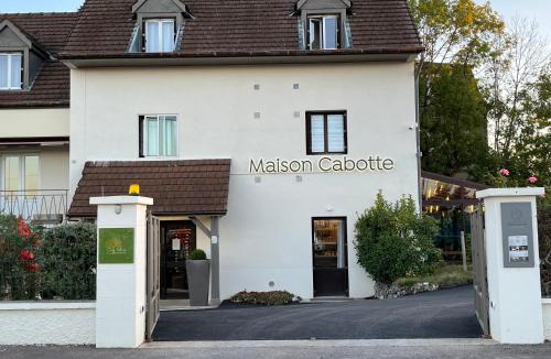 Beaune Hotel | Maison Cabotte