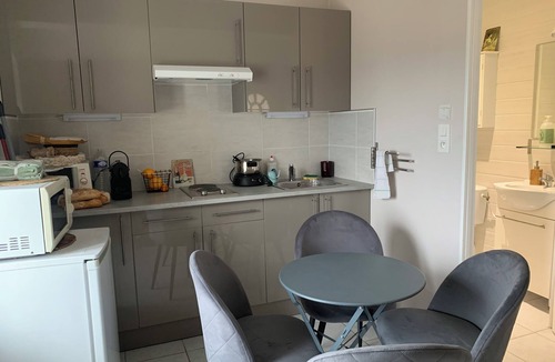 Chateau-Chinon House | Maison Calme & Paisible Avec vue