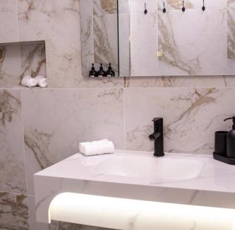 Saint-Didier-en-Velay Hotel | Maison Caliya