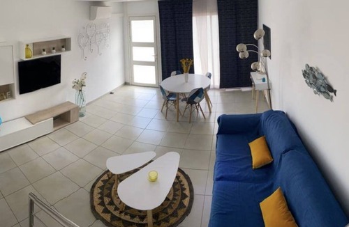 Le Chateau House | Maison Calme à Canet-village Avec Jardin