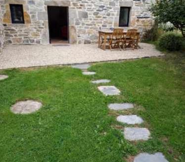 Botmeur House | Maison, calme avec cheminée.