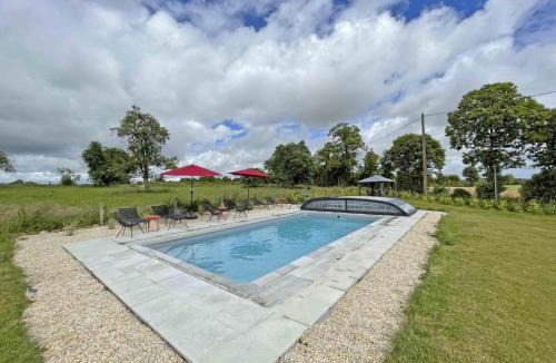 Mantilly House | Maison calme avec spa, piscine chauffée et jardin en Normandie - FR-1-497-254
