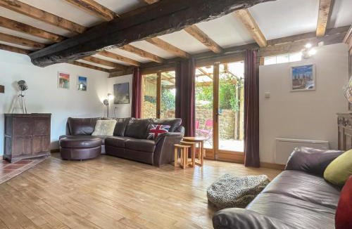 Mantilly House | Maison calme avec spa, piscine chauffée et jardin en Normandie - FR-1-497-254