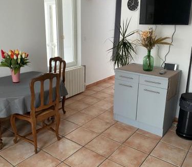 Drouvin-le-Marais House | Maison calme et confortable