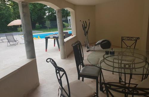 Bassens House | maison calme et spacieuse