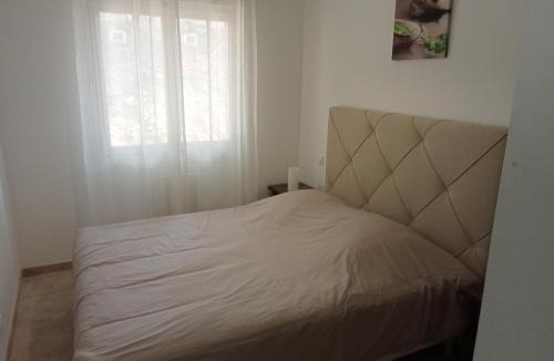 La Bastide-Puylaurent Bed & Breakfast | Maison calme