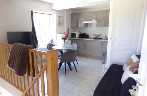 Chateau-Chinon House | Maison calme & paisible avec vue