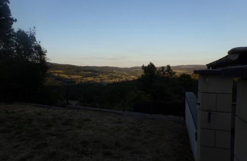 Chateau-Chinon House | Maison calme & paisible avec vue