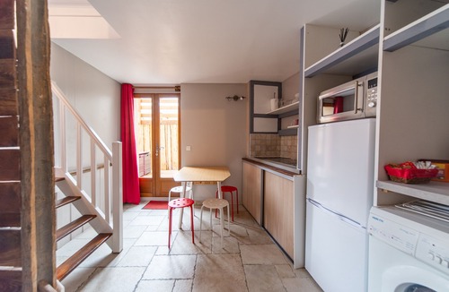 Landry House | Maison Caramel