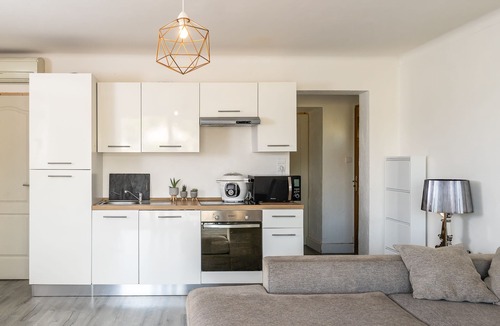 La Colle-sur-Loup Bed & Breakfast | Maison Carles BnB