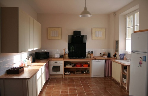 Chalabre House | Maison Carrée is a typical French house a short walk to town with bars and shops