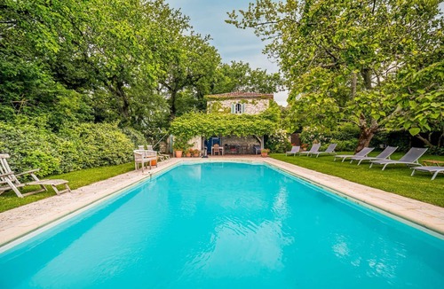 Lauzerte Villa | Maison Catalpa - Seven Bedroom Villa, Sleeps 18