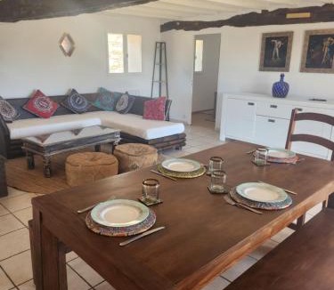 Maisonnais House | Maison centaure