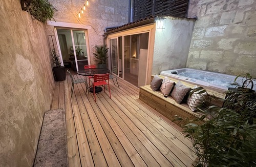 Saint-Michel - Nansouty - Saint-Genes House | Maison Centre-ville Avec Jacuzzi et Parking