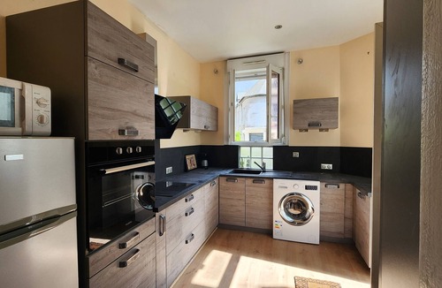 Peronne House | Maison Centre Ville