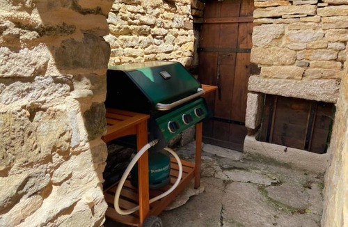 Savigny-sous-Malain House | Maison Chaleureuse Avec SPA