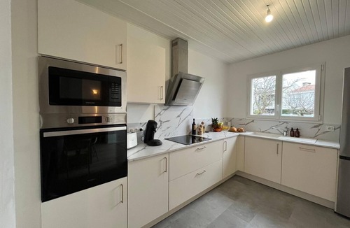 La Roche-sur-Yon House | Maison Chaleureuse et Familiale - Proche de la mer