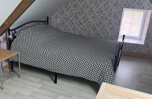 Saint-Pierre-Eglise House | Maison chaleureuse parking privé proche de la mer