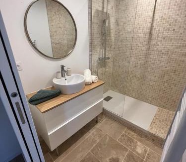 Saint-Genis-Laval House | Maison Chaleureuse 2