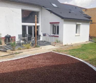 Hornoy-le-Bourg House | Maison chaleureuse à la campagne